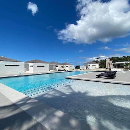 Cebu R Resort Tabuelan Bagian luar foto