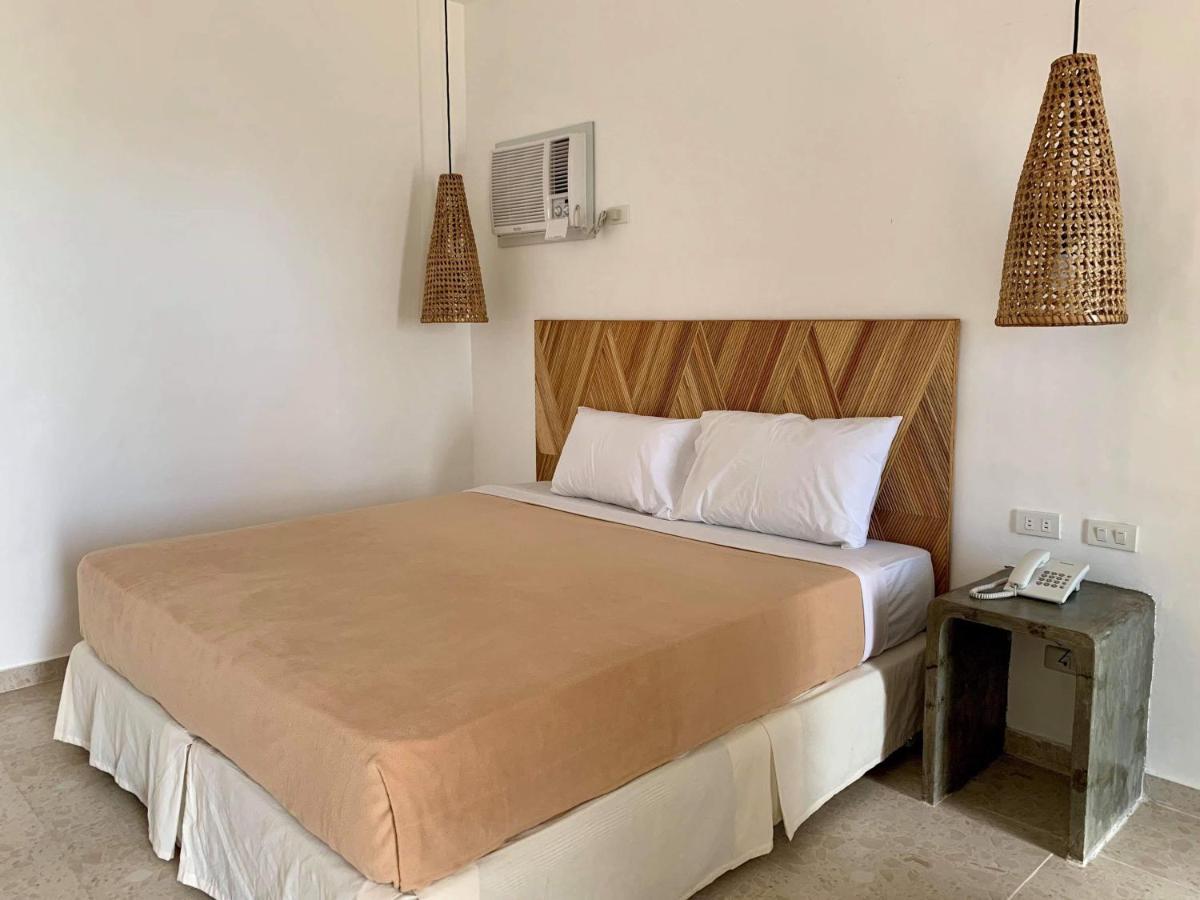 Cebu R Resort Tabuelan Bagian luar foto