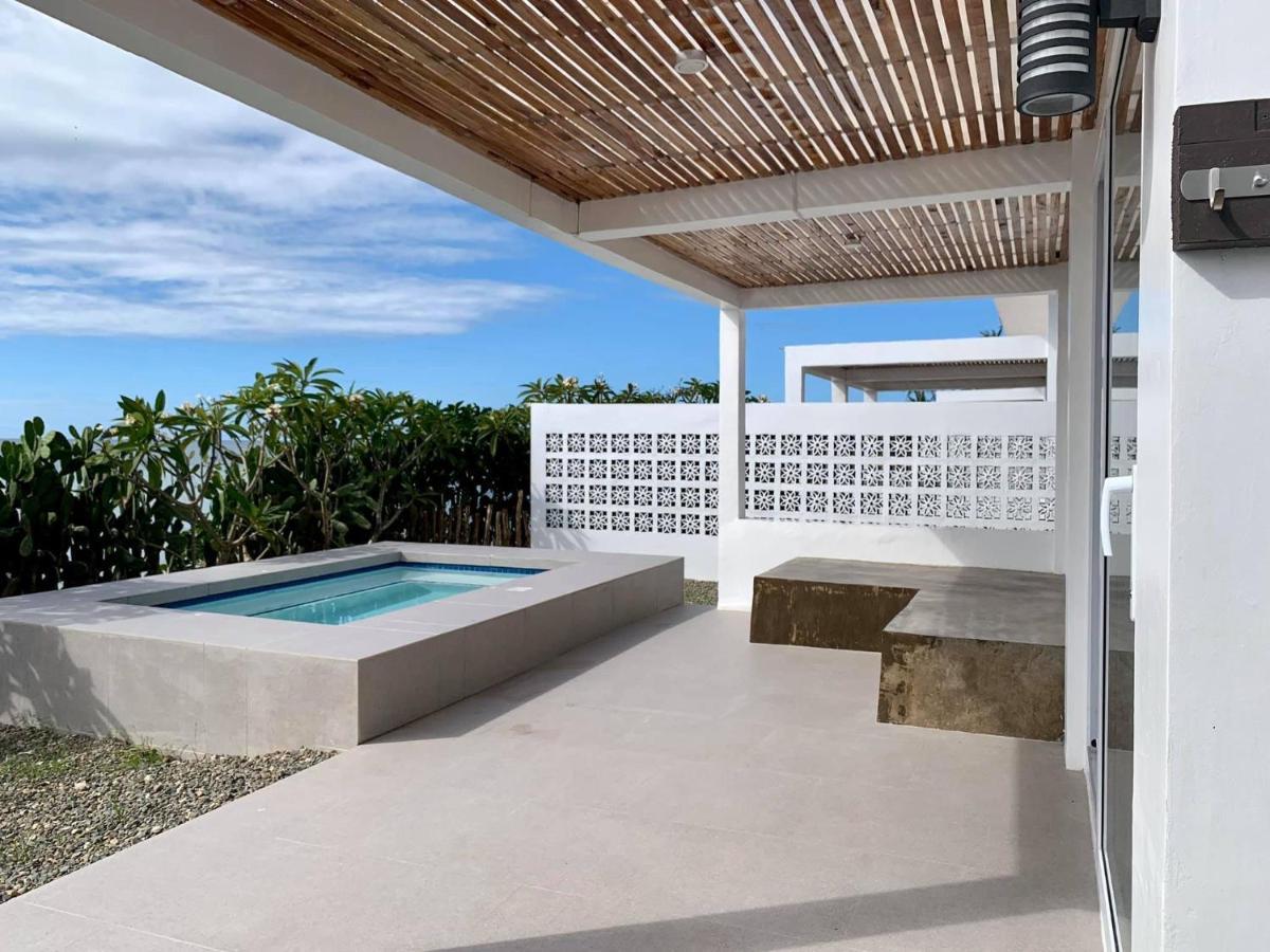 Cebu R Resort Tabuelan Bagian luar foto