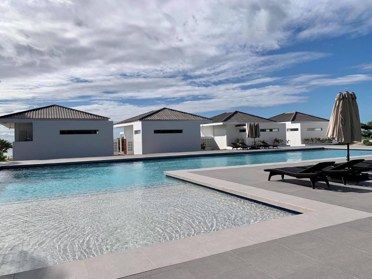 Cebu R Resort Tabuelan Bagian luar foto