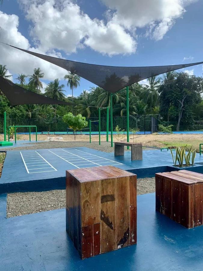 Cebu R Resort Tabuelan Bagian luar foto