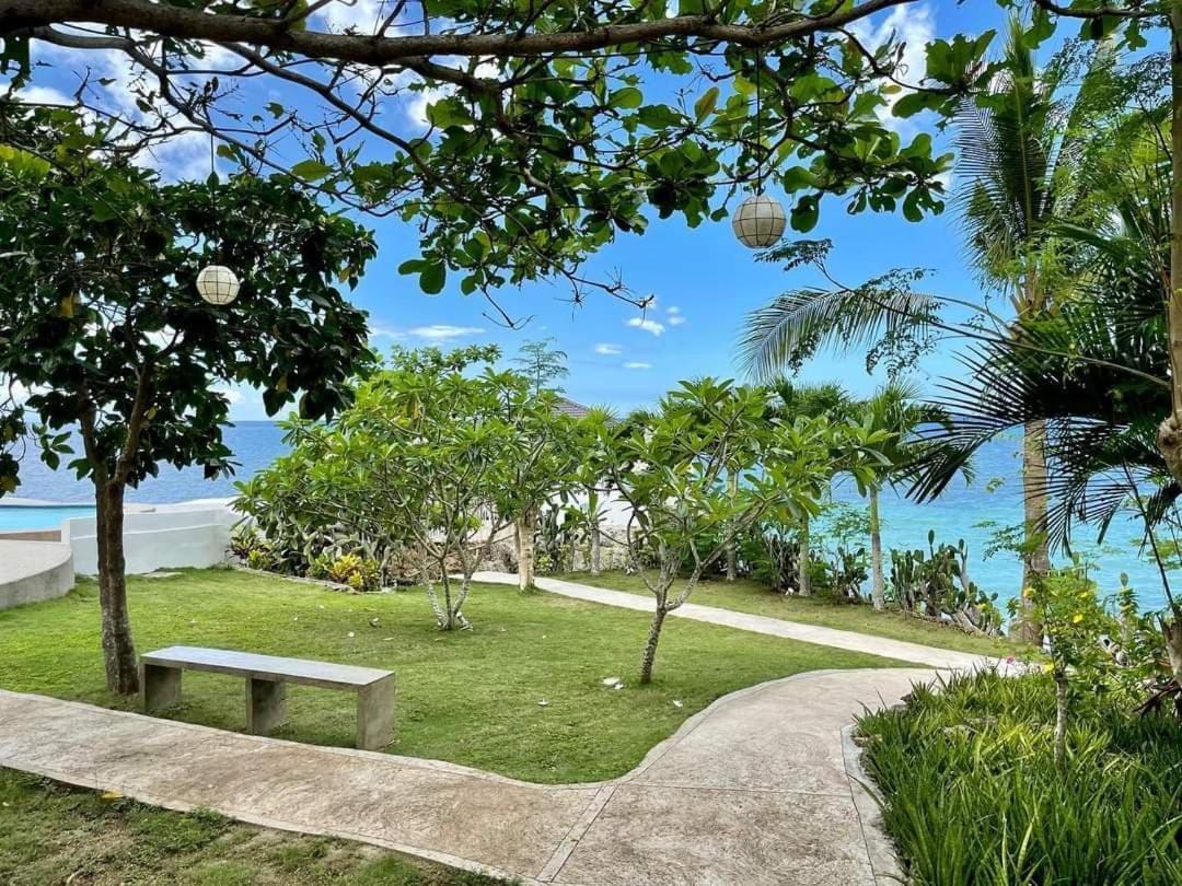 Cebu R Resort Tabuelan Bagian luar foto