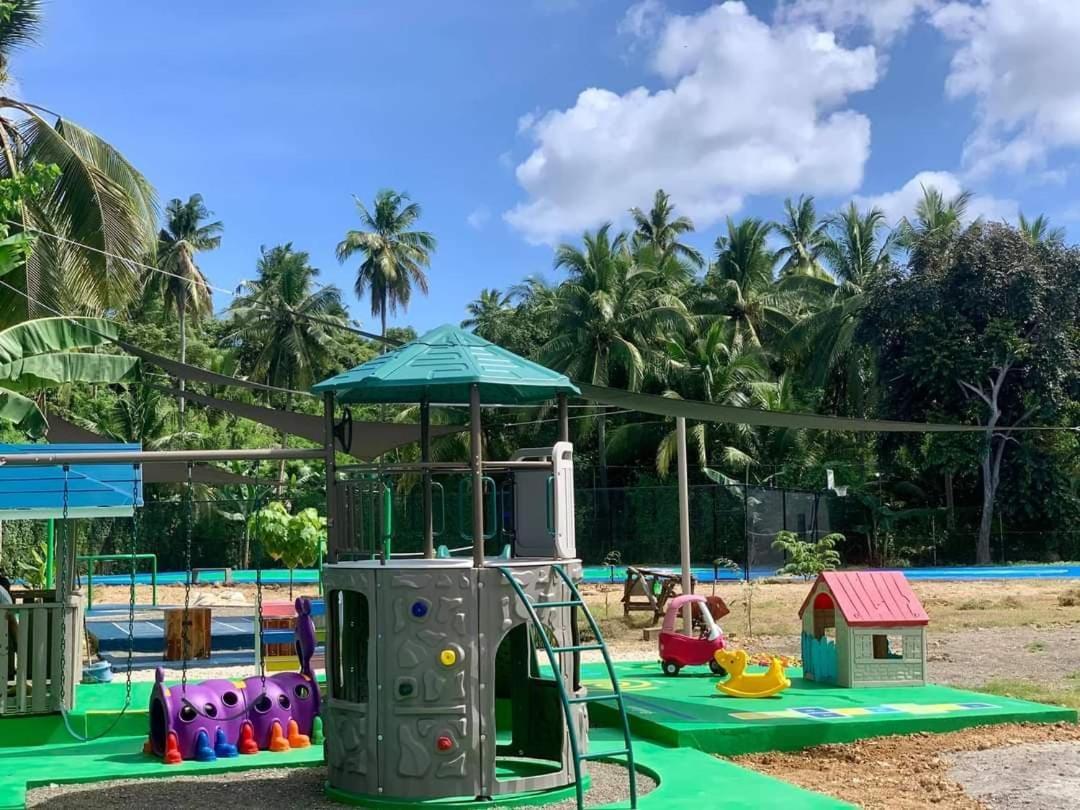 Cebu R Resort Tabuelan Bagian luar foto