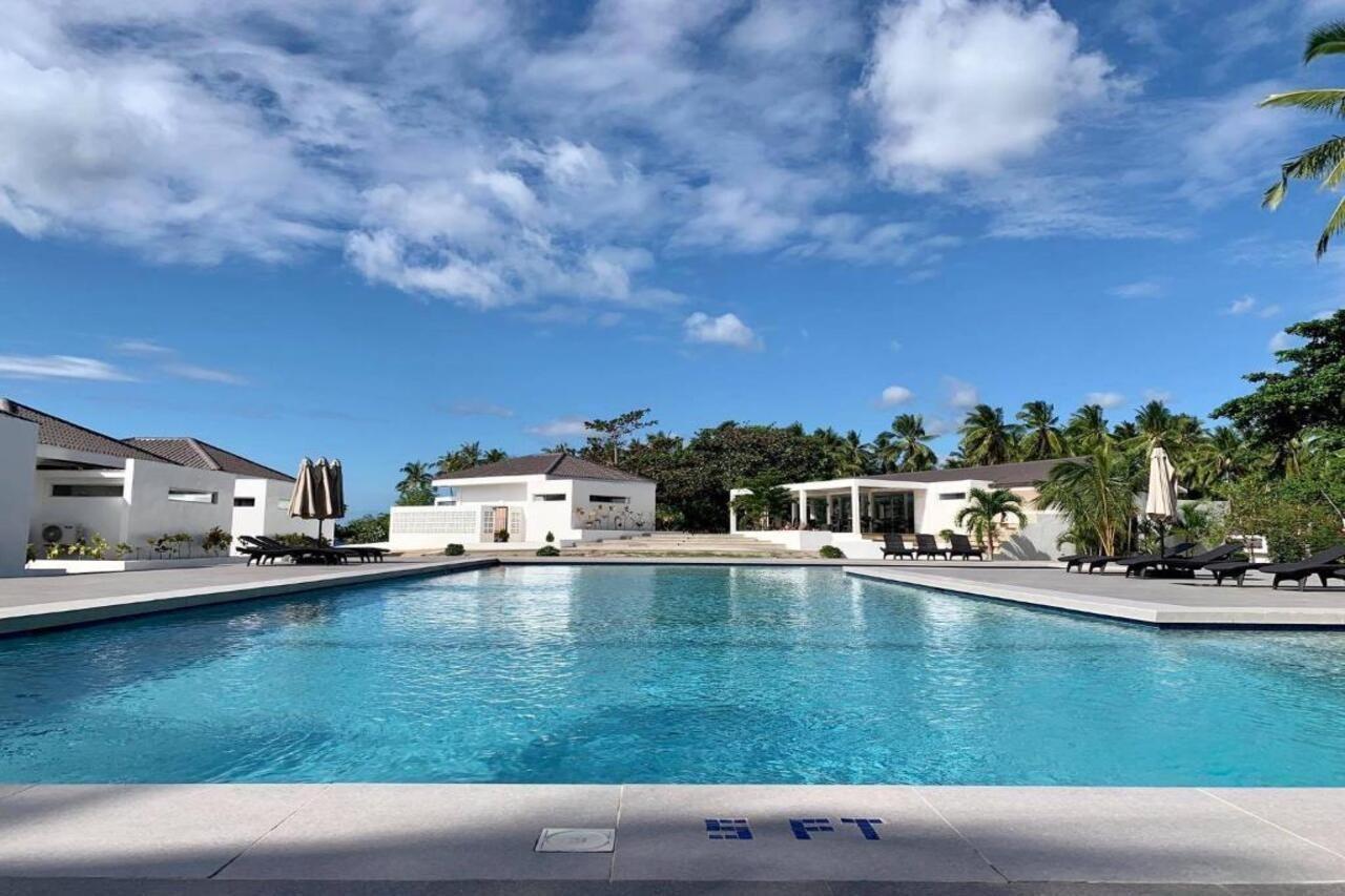 Cebu R Resort Tabuelan Bagian luar foto